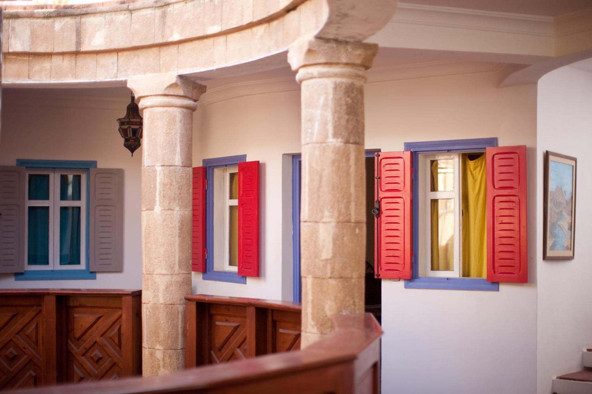 Riad Al Khansaa Эс-Сувейра Экстерьер фото