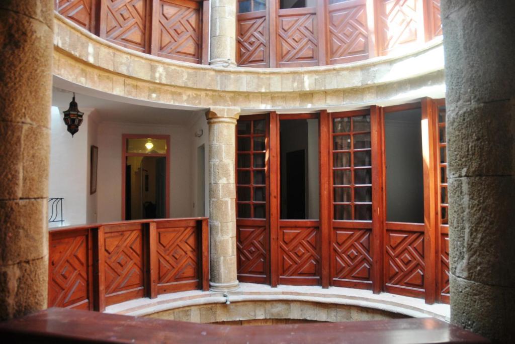 Riad Al Khansaa Эс-Сувейра Экстерьер фото