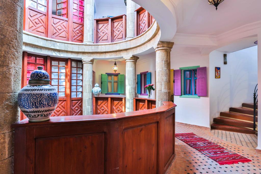 Riad Al Khansaa Эс-Сувейра Экстерьер фото