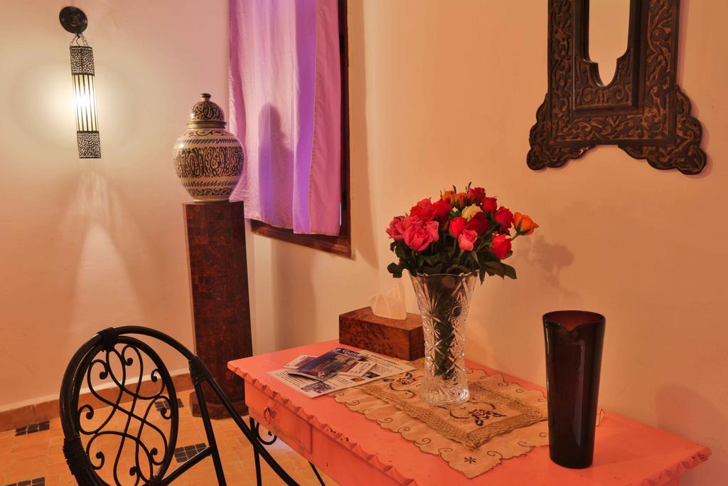 Riad Al Khansaa Эс-Сувейра Экстерьер фото